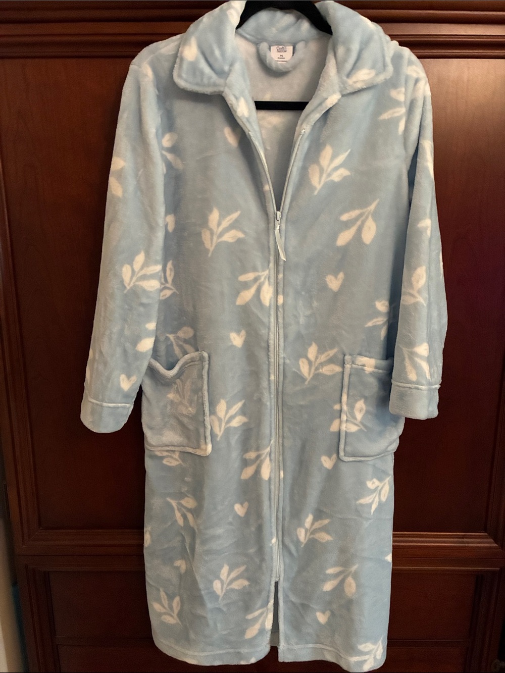 croft & barrow Light Blue and White Floral Plush Zip-Front Coat